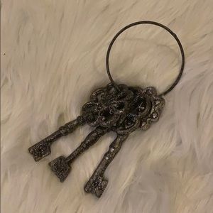 Cute Hanging Set Of Decorative Keys